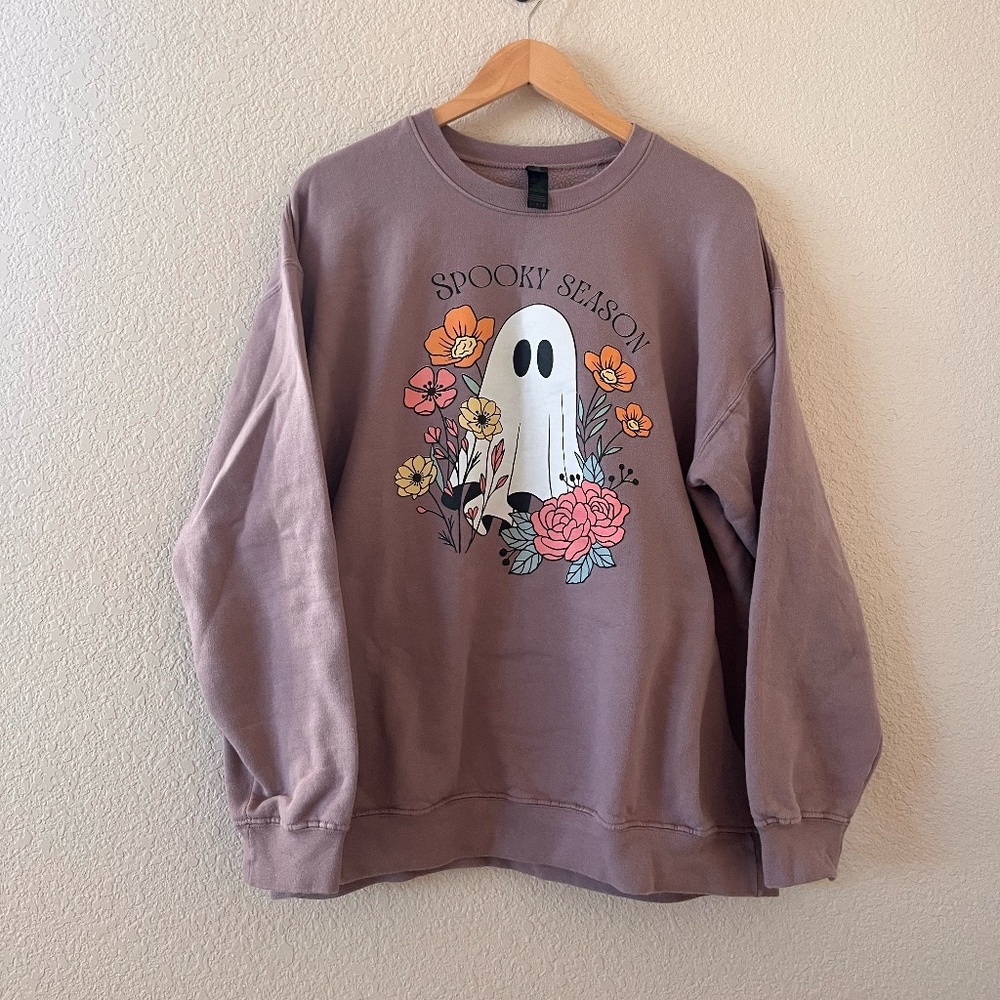 Oversized SPOOKY SEASON Cotton Crewneck Sweater in Mauve Purple - Picture 1 of 6